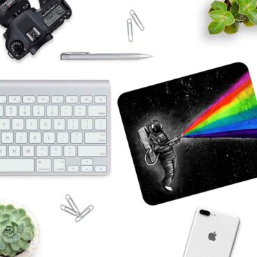 Just Remember To Fall in Love - Pink Floyd Mouse Desk Pad
