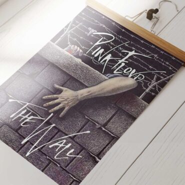 Pink Floyd Poster - Escape from The Wall