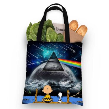 Pink Floyd Tote Bag - Snoopy And Charlie Brown Looking Dark Side Of The Moon Watch