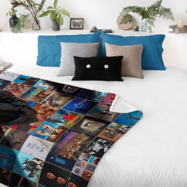Foot In The Door The Best Of Pink Floyd Velveteen Plush Blanket