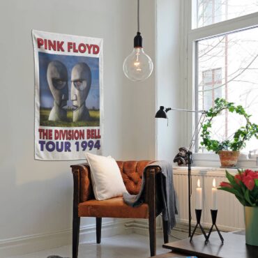 Pink Floyd Division Bell 1994 Tour Vintage front Tapestry