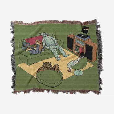 Wizard Of Oz Listen to Dark Side Of The Moon Woven Blanket